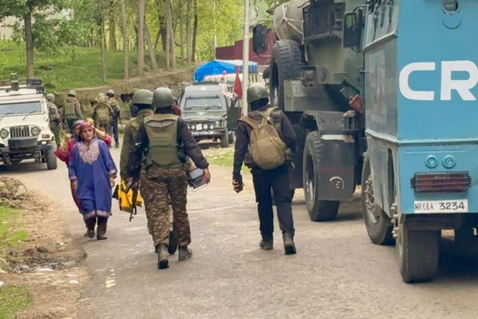 kashmir-pahalgam-terror-attack-live-updates:-presidents-of-iran,-uae-dial-pm-modi,-express-support