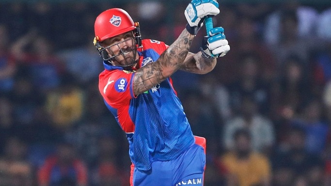 dc-vs-kkr,-live:-sunil-narine’s-double-strike-brings-kolkata-back