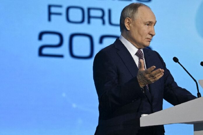 ‘i-hope-they-won’t-be-needed’:-putin-on-using-nuclear-weapons-in-ukraine