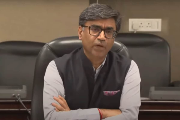 ‘act-responsibly’:-india-calls-out-pakistan’s-ceasefire-breach,-says-forces-asked-to-respond-strongly