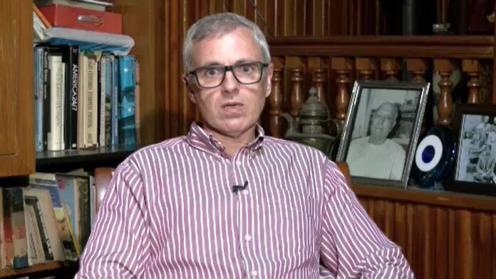 not-enough-being-said-about-kashmiris-killed-in-pak-shelling:-omar-abdullah