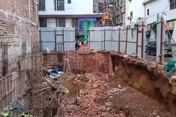 4-killed,-2-injured-in-separate-wall-collapse-incidents-due-to-rainfall-in-delhi
