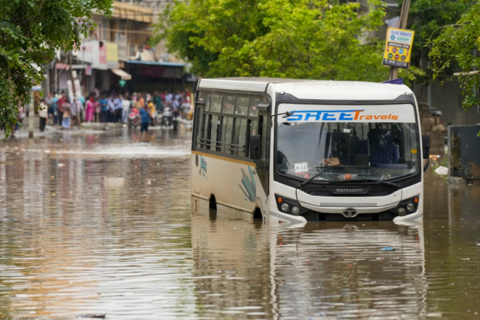 bengaluru-man-sends-rs-50-lakh-notice-to-civic-body-over-‘pathetic’-roads