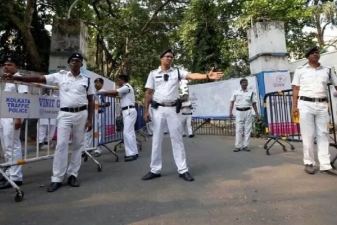 ‘no-reels-in-uniform’:-kolkata-cops-under-the-lens-as-police-dept-pushes-new-disciplinary-rule