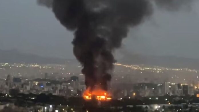 iran-says-it-launched-hypersonic-missile-at-israel,-first-in-latest-conflict