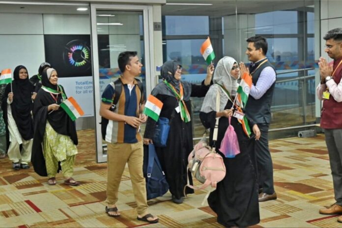 operation-sindhu:-292-more-indians-evacuated-from-iran,-total-repatriated-now-2,295