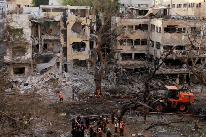 3-dead-in-israel’s-be’er-sheva-after-iran-launches-ballistic-missile-amid-ceasefire-talks