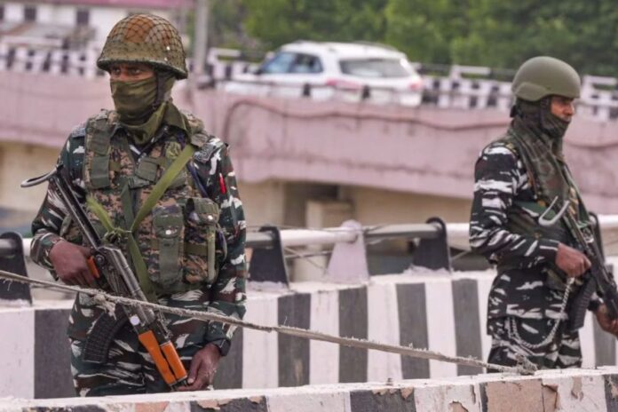 crpf-jawan-spying-case:-nia-summons-2-people,-raids-3-kolkata-locations