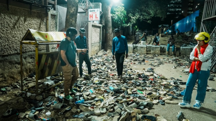 bengaluru-top-cop,-officials-suspended:-siddaramaiah’s-big-action-after-stampede