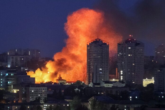 russian-forces-push-into-eastern-ukraine-as-tensions-continue-to-rise-|-updates