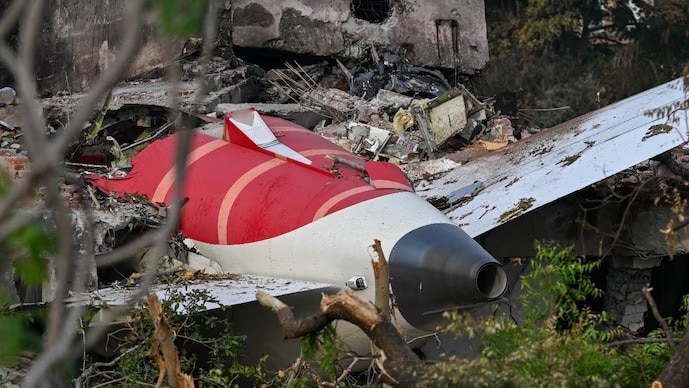 crash-victims’-families-claim-forced-financial-disclosures,-air-india-denies