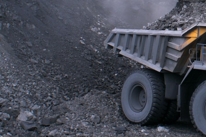 jharkhand-coal-mine-collapse:-one-dead,-several-feared-trapped;-rescue-operations-on