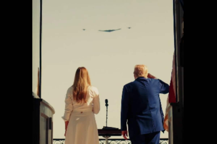 b-2-bombers-roar-overhead-as-donald-trump-celebrates-us-independence-day-|-watch