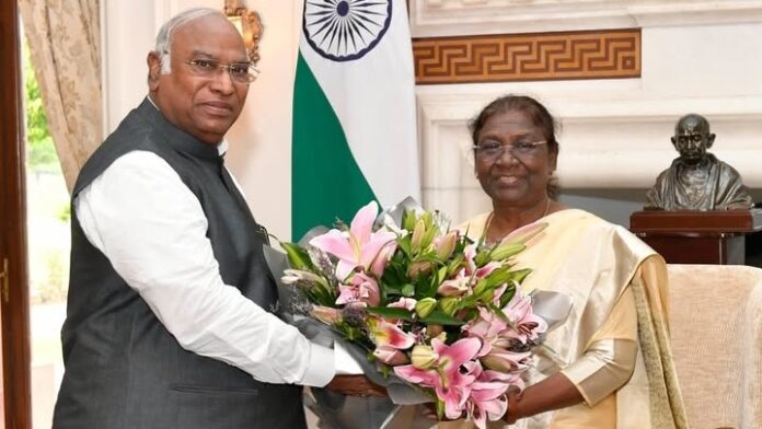 ‘murma’,-‘covid’:-congress-chief’s-gaffes-on-president’s-name-draws-bjp-fire