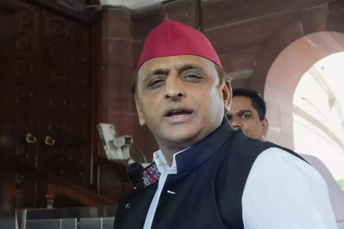 three-expelled-samajwadi-party-mlas-declared-independents,-likely-to-join-bjp