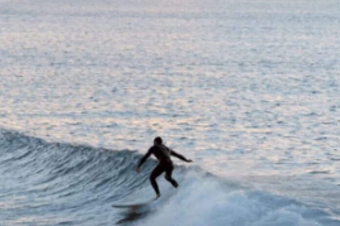 australian-teen-goes-missing-while-surfing,-found-alive-on-remote-island-days-later