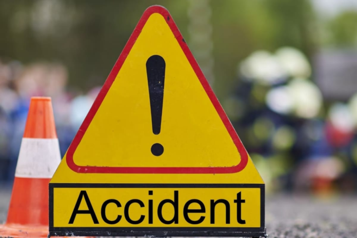50-year-old-woman-dies-as-speeding-car-hits-her-near-bandra-worli-sea-link,-driver-surrenders