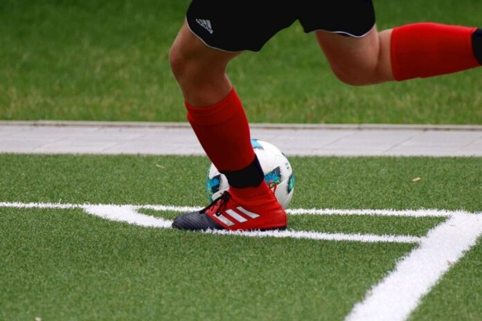 ‘even-tried-my-wrist’:-‘vampire’-football-coach’s-blood-for-grades-scandal-shocks-taiwan