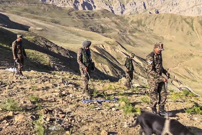 encounter-breaks-out-between-terrorists-and-security-forces-in-jammu-and-kashmir’s-kishtwar