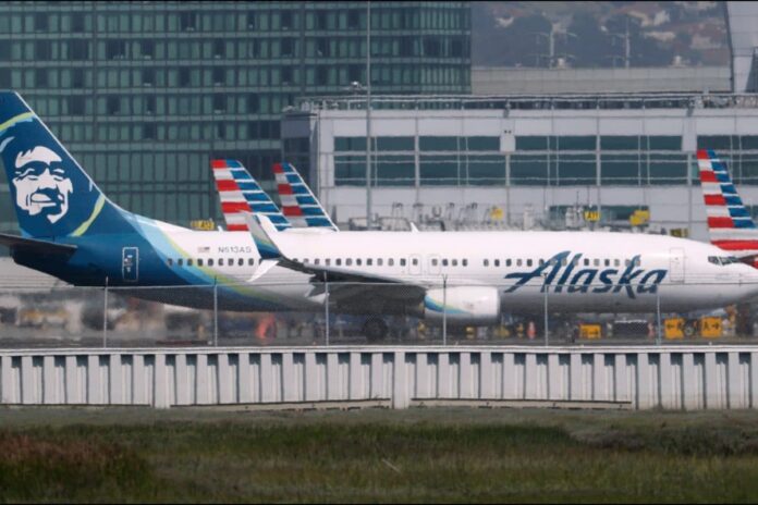 ‘this-is-not-okay’:-alaska-airlines-fleet-grounded-due-to-‘it-outage’,-passengers-stranded