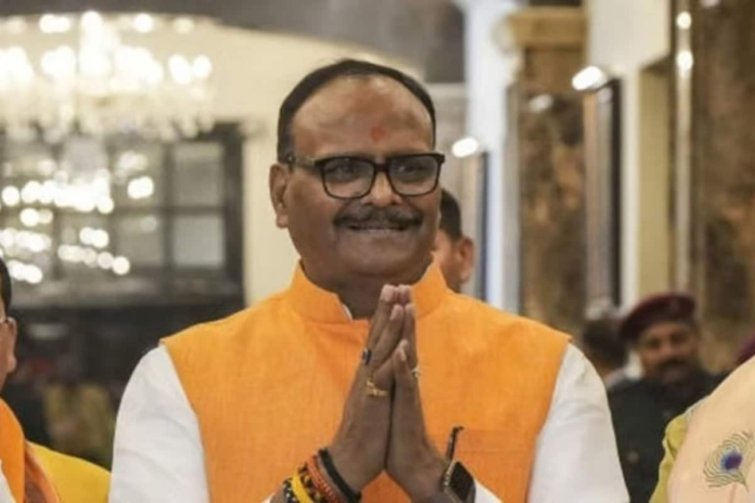 ‘oppn-disguising-as-kanwariyas’:-up-deputy-cm-brajesh-pathak-alleges-conspiracy-to-defame-yatra