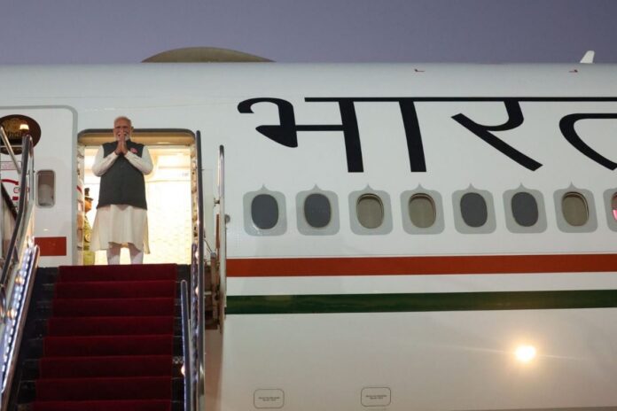 pm-modi-uk-visit-live:-pm-on-way-to-uk-for-two-day-visit,-fta-on-agenda
