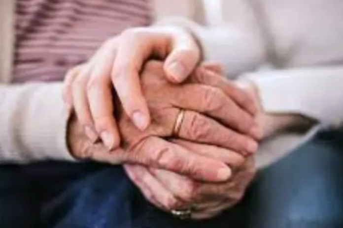 indians-can-take-30-day-earned-leave-to-care-for-elderly-parents.-what-do-other-countries-offer?