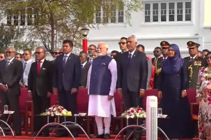 pm-modi-in-maldives-live:-pm-modi-concludes-his-visit-to-maldives,-emplanes-for-thoothukudi