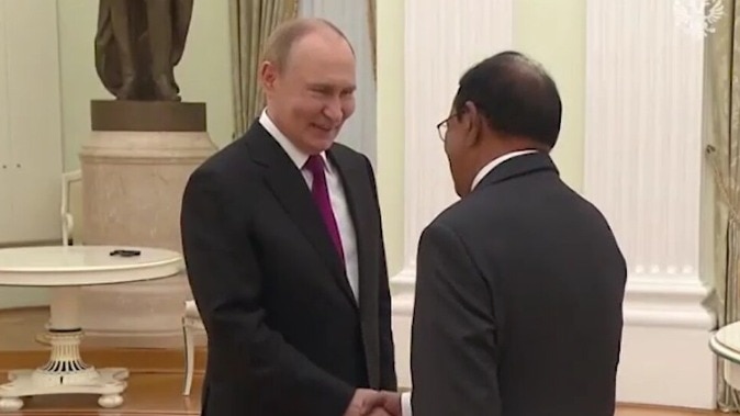 ajit-doval-meets-putin-in-moscow-amid-trump’s-tariffs-on-india-over-russian-oil