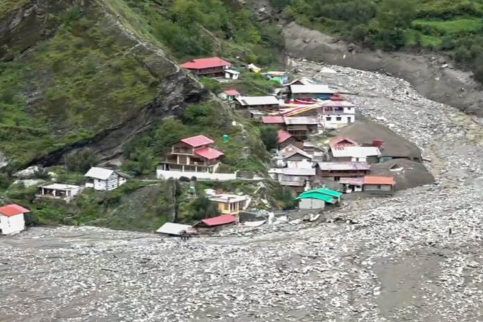 uttarkashi-flash-foods:-30-maharashtra-tourists-untraceable,-rescue-op-continues-for-2nd-day