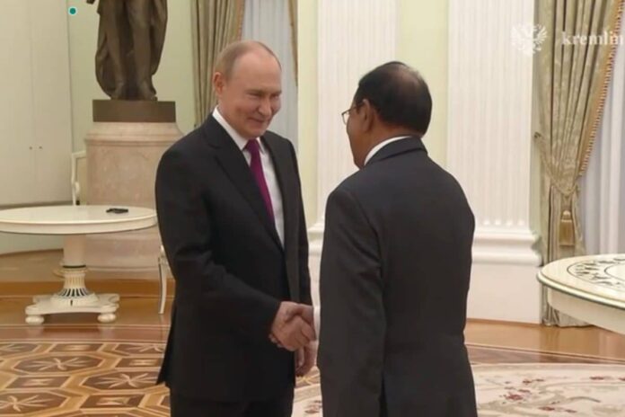 nsa-ajit-doval-meets-putin-in-moscow-amid-trump’s-tariffs-on-india-over-russian-oil