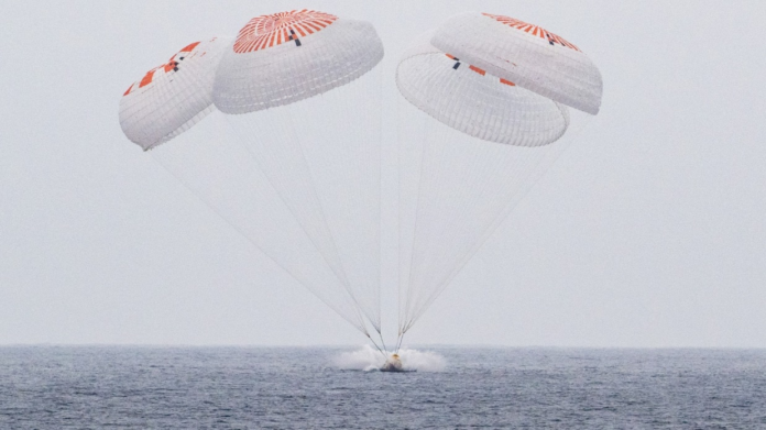 nasa’s-spacex-crew-10-splashes-down-in-pacific-after-5-month-stay-on-space-station