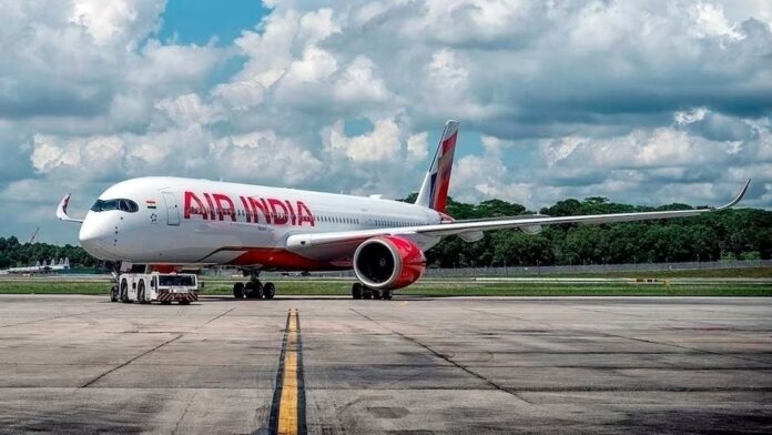 air-india-begins-retrofitting-boeing-787-8-dreamliners-in-$400-million-fleet-revamp