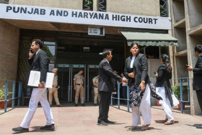 bar-council-issues-notices-to-16-lawyers-in-punjab-&-haryana-hc-over-‘bench-hunting’