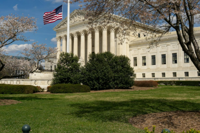 us-supreme-court-urged-to-revisit-2015-ruling-legalising-same-sex-marriage