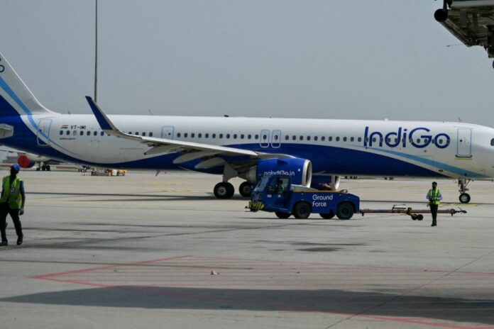 show-cause-notice-issued-to-indigo-over-simulator-training-lapses-linked-to-1,700-pilots
