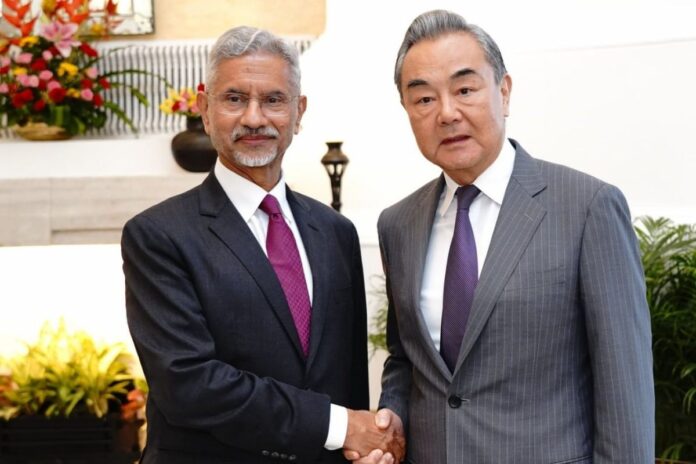 ‘counterterroism-a-priority’:-jaishankar-meets-chinese-fm,-looks-to-move-past-‘difficult-period’