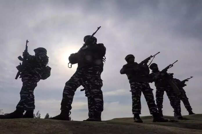 centre-sends-additional-crpf-companies-to-leh-from-j&k