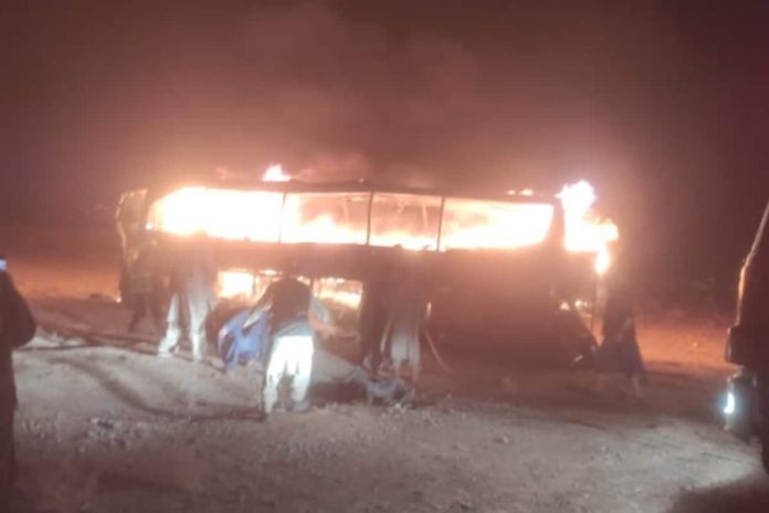 at-least-71-killed-in-afghanistan-bus-crash-involving-deported-migrants-from-iran-|-watch