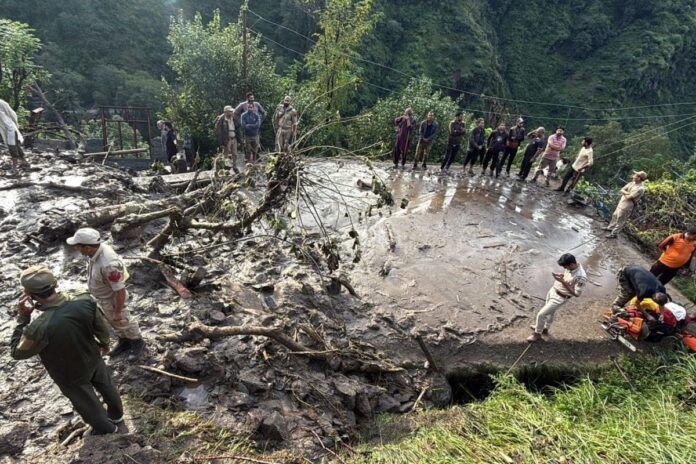 7-killed-in-reasi-landslides,-4-in-ramban-cloudburst-as-heavy-rain-lashes-j&k