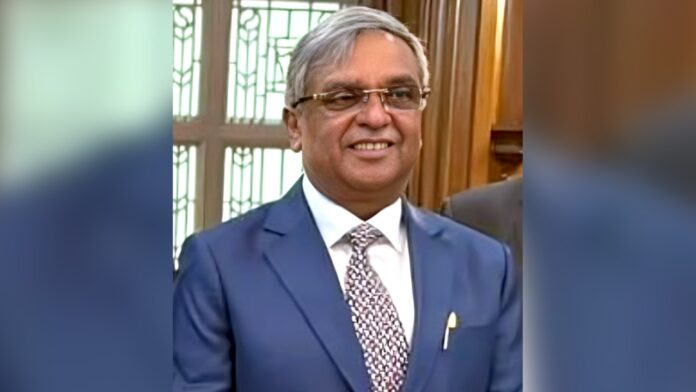 got-messages-saying-dogs-gave-me-blessings-too:-top-court-judge on stray order