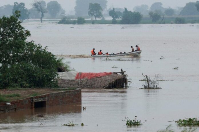punjab-floods:-alert-issued-in-ludhiana-after-embankment-faces-strong-flow-of-sutlej-river