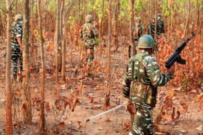maoist,-with-rs-10-lakh-bounty,-killed-in-gunfight-with-security-forces-in-jharkhand