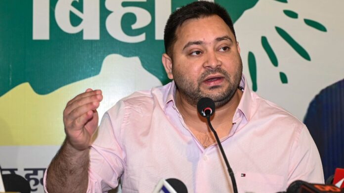 complete-anarchy:-tejashwi-yadav-accuses-bihar-minister-of-assaulting-journalist