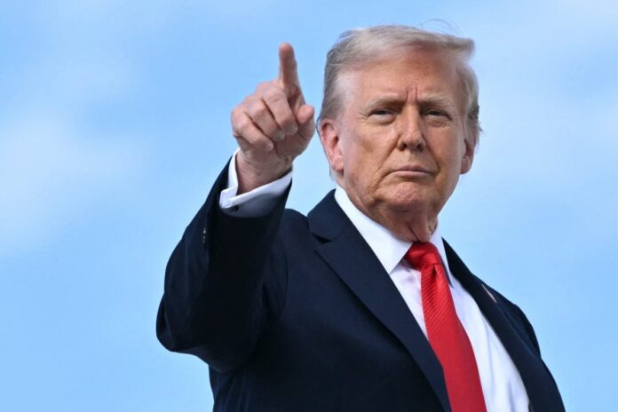 ‘two-total-losers’:-after-kimmel’s-show-pulled,-trump-targets-jimmy-fallon,-seth-meyers
