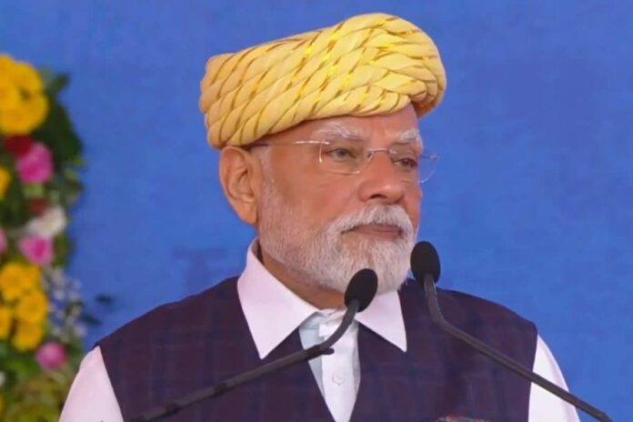 ‘biggest-enemy-is-dependence’:-pm-modi’s-big-remark-amid-tariff,-h-1b-visa-concerns