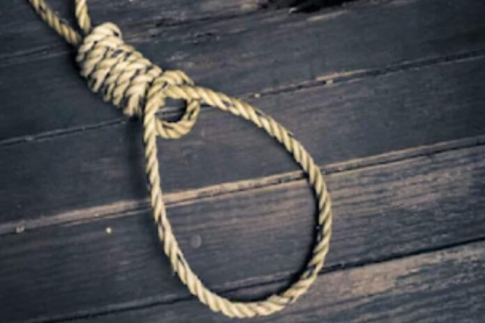 delhi-woman-dies-by-suicide,-parents-claim-she-was-mentally-harassed-by-her-in-laws