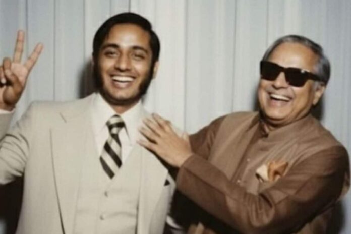 ‘that-waistline’:-congress-mp-shashi-tharoor-joins-nano-banana-trend,-hugs-his-22-year-old-self